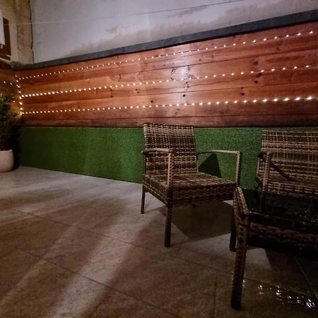 Agreable Appartement Avec 2 Places De Parking Dans Le Garage Béziers Esterno foto