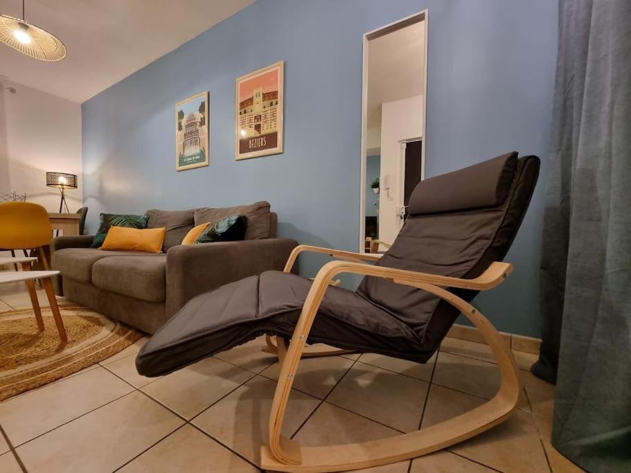 Agreable Appartement Avec 2 Places De Parking Dans Le Garage Béziers Esterno foto